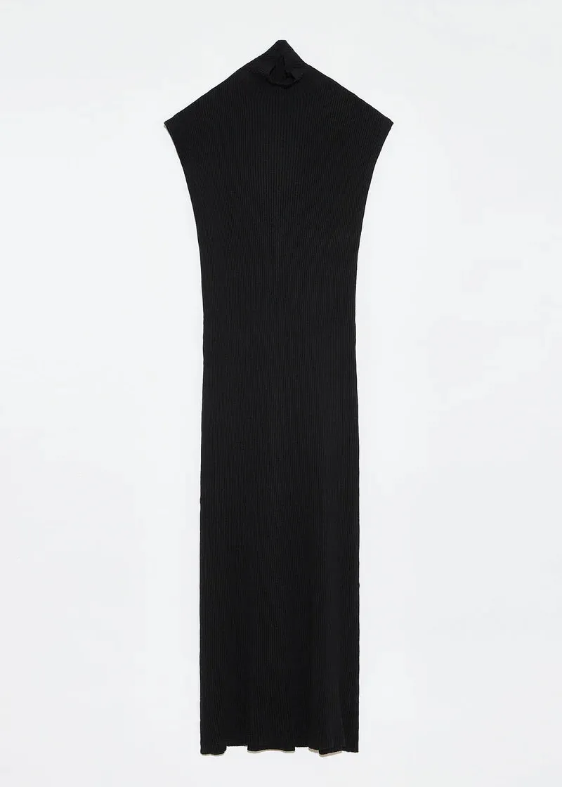 Aconitum Mock Neck Knit Midi Dress | Black