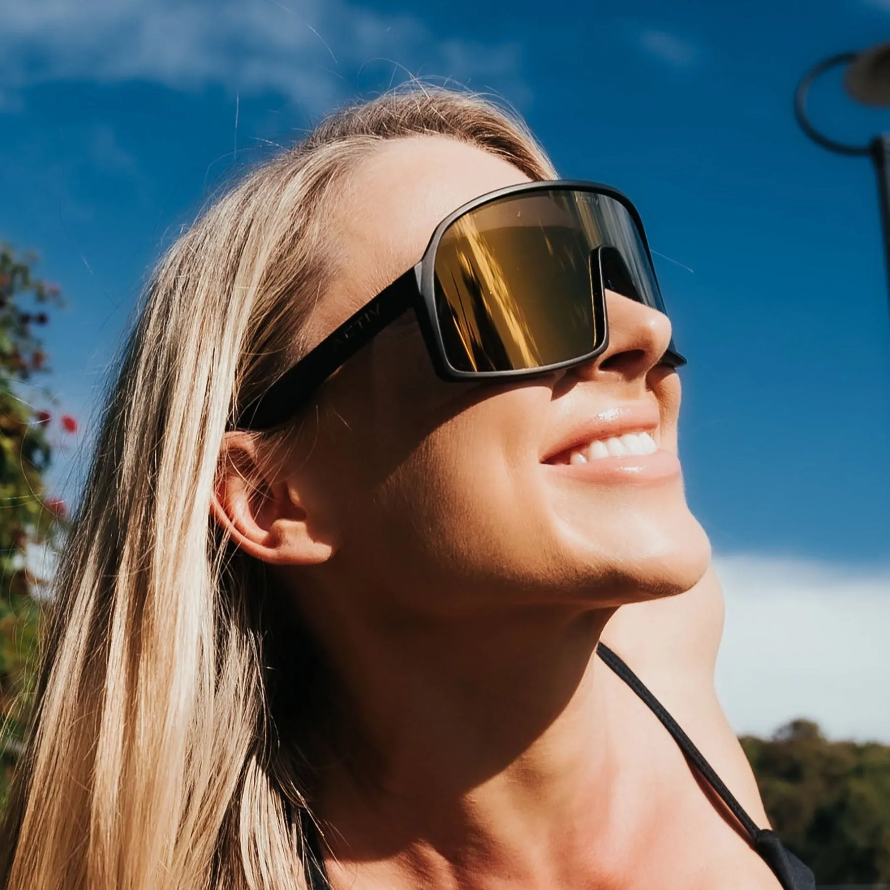 ACTIV - AERO - Matte Black with Gold Mirror Lens