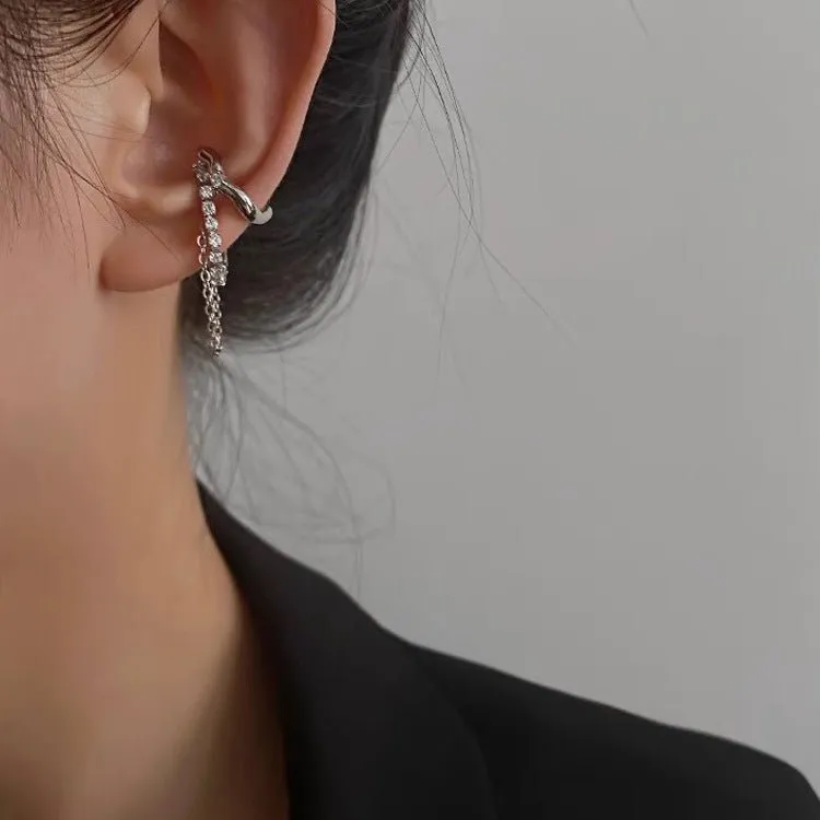 Bling and Chain Rhinestone and Gold Ear Cuff