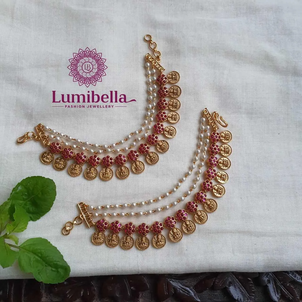 Coin Ear Chain Matte Gold Plated