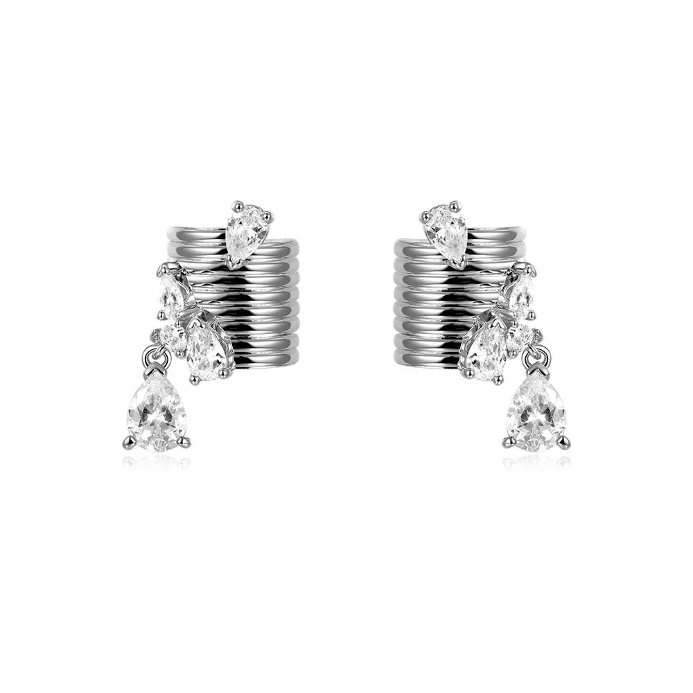 Dripping Diamonds Ear Clip
