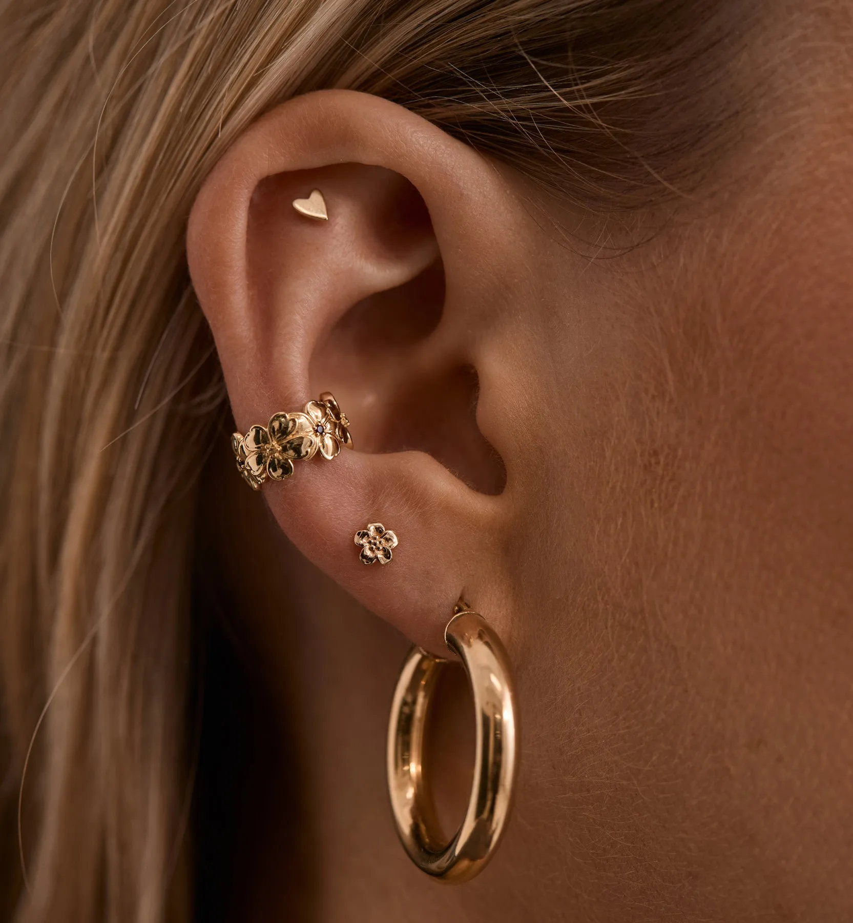 Forget Me Not Ear Cuff 10K