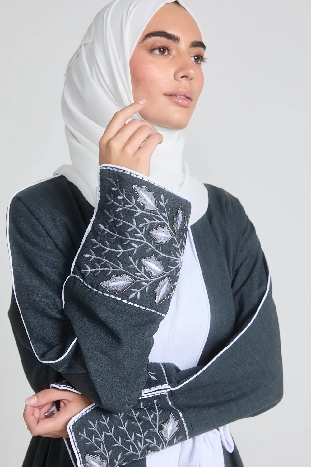 Four Piece Contrast Embroidered Cuff Open Abaya Set - Hague Blue