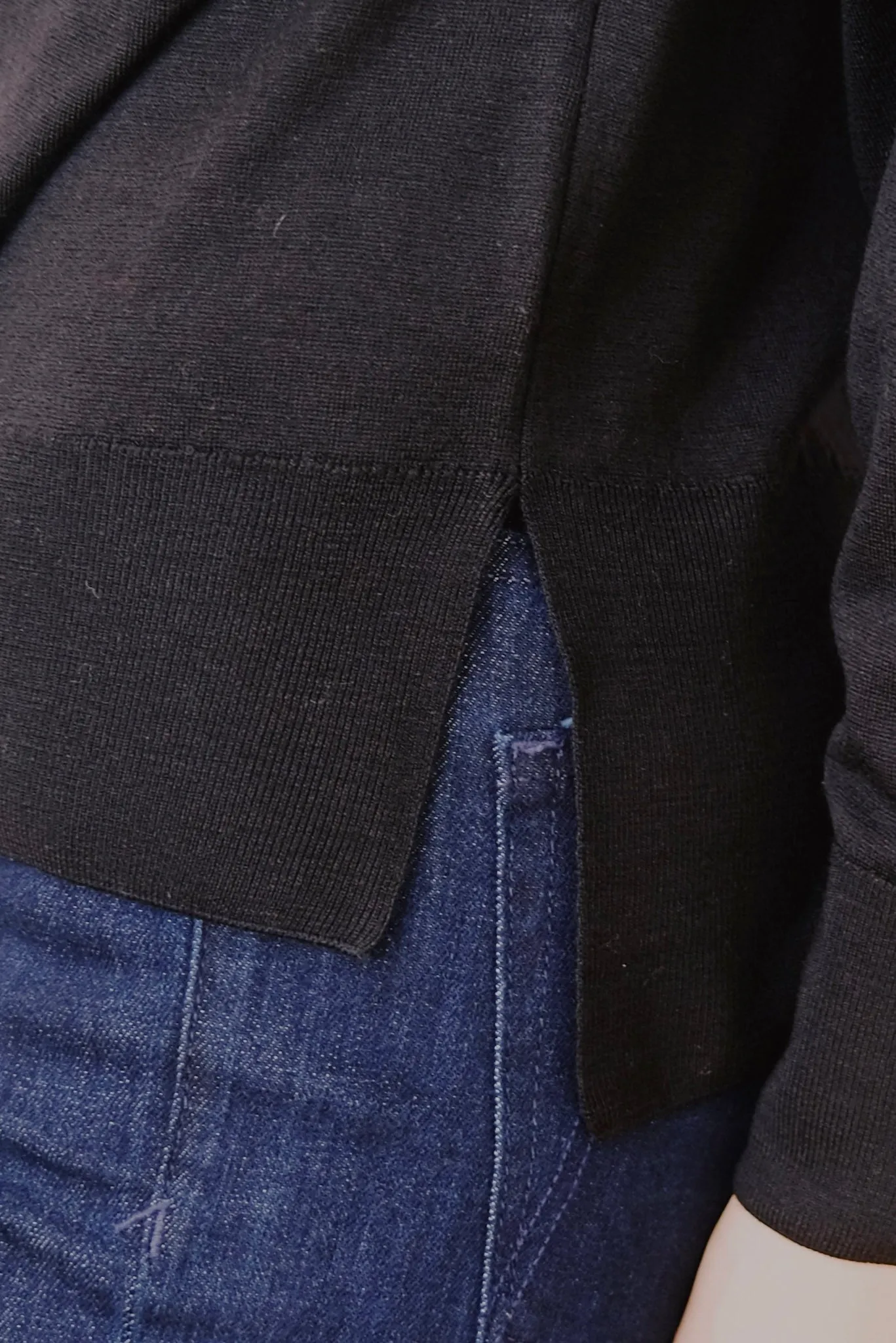merino sweater - petra - black