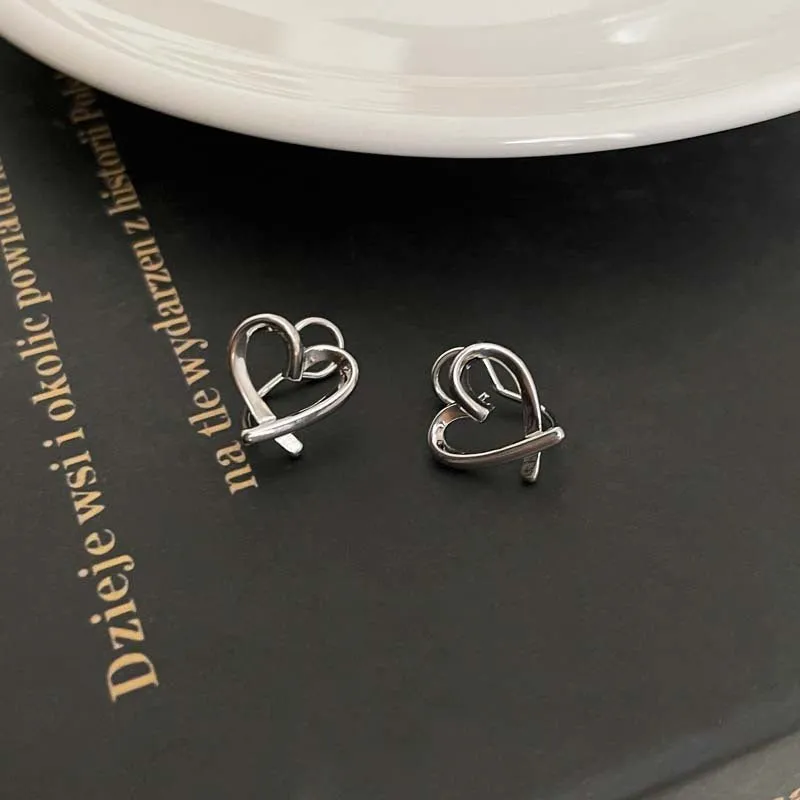 No Hurt Heart Ear Clip