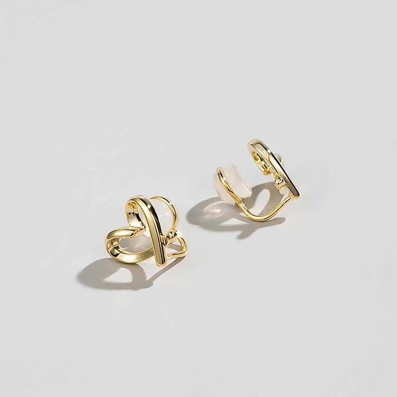 No Hurt Heart Ear Clip