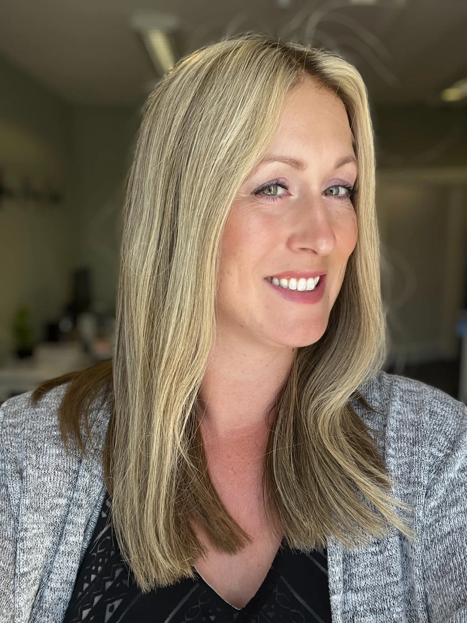 Preloved, Be Unique Wigs by Charlotte, Custom made wig | Human hair | Dark blonde | Medium cap | 19" length