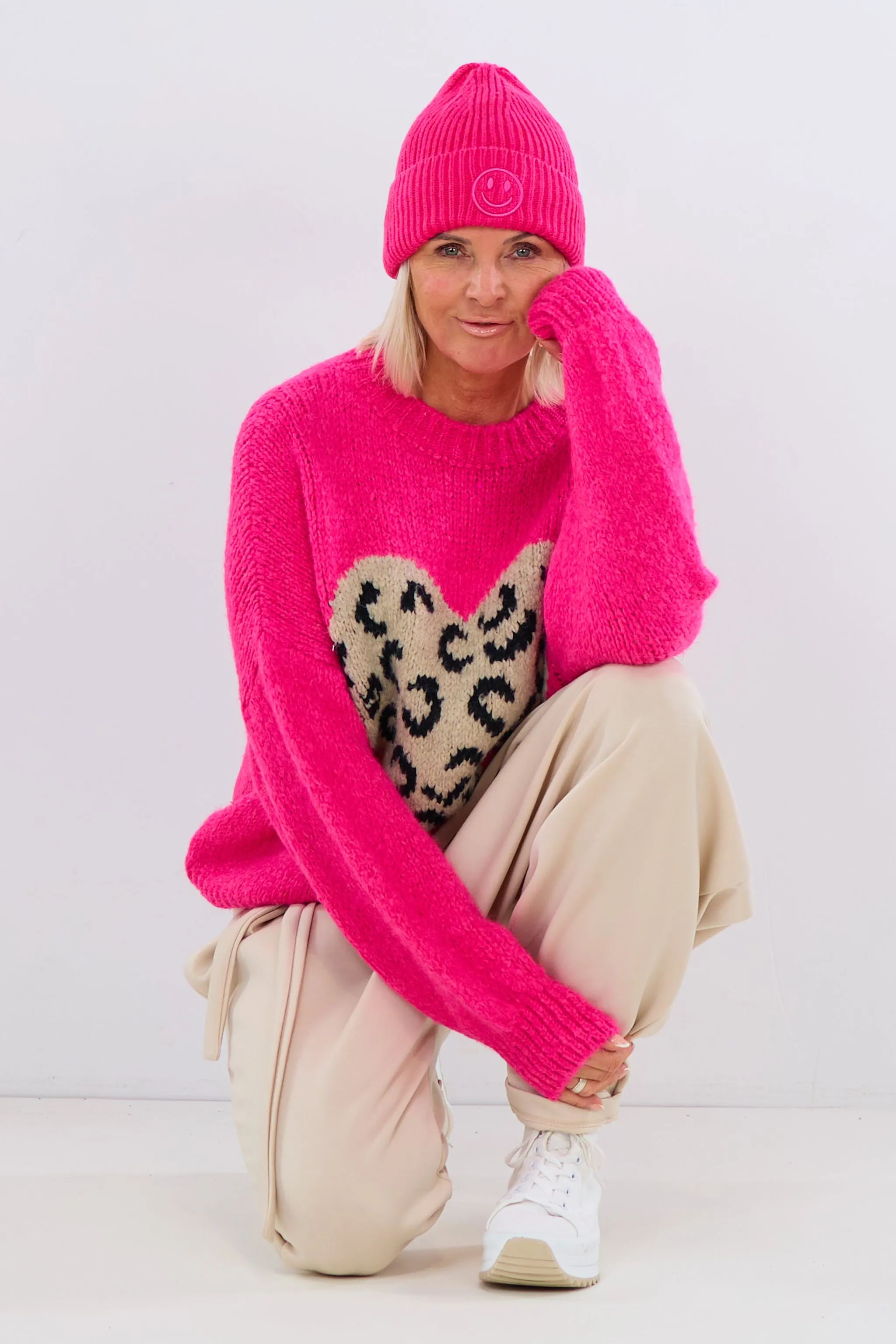 Strickpulli mit großem Herz, pink