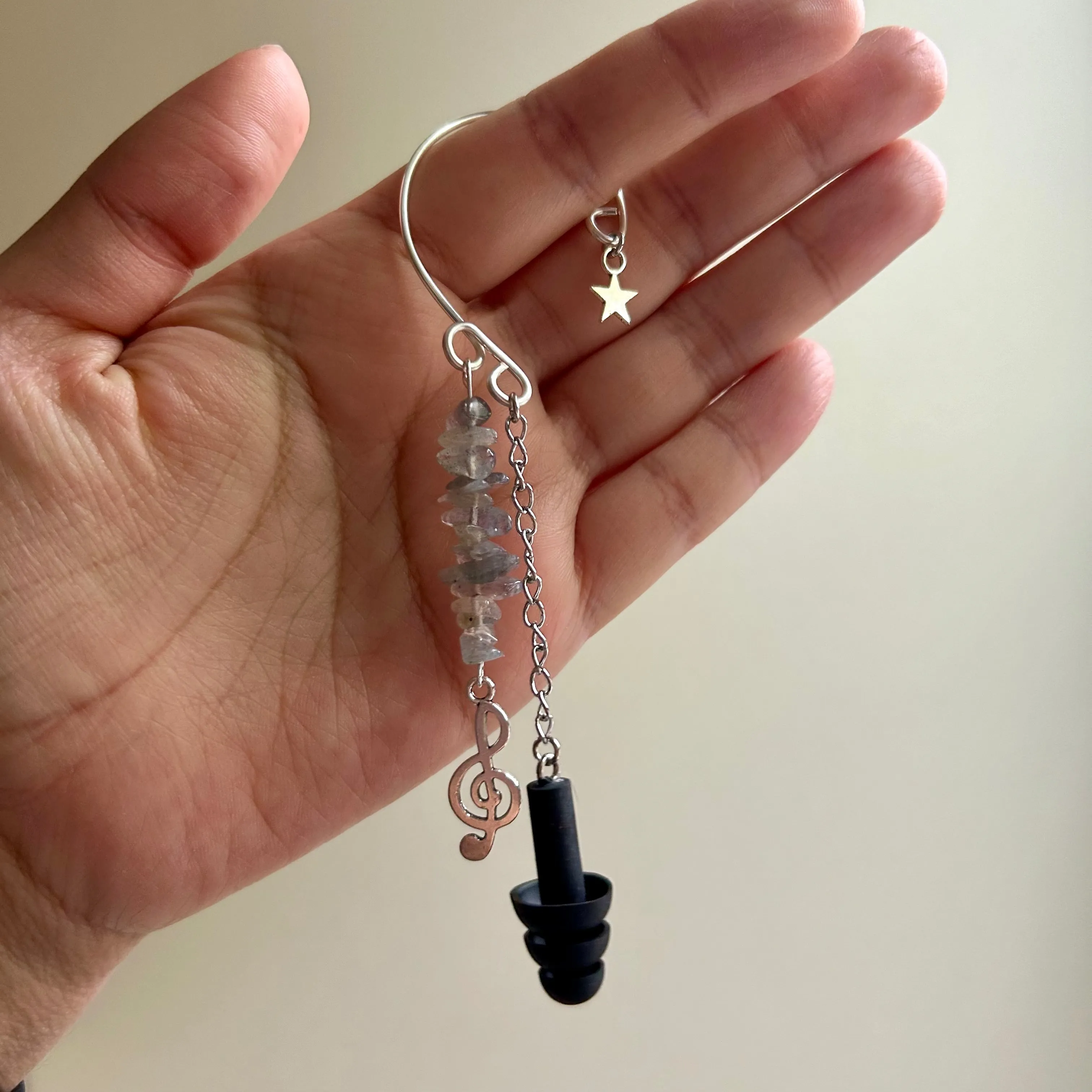 Treble Clef Earplug Ear Cuffs (Silver)